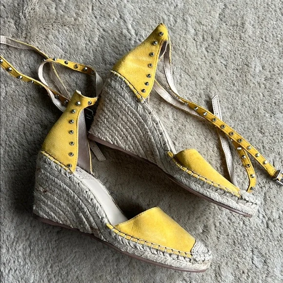 Yellow Espadrille Wedge Sandals Size 6 - Picture 2 of 3